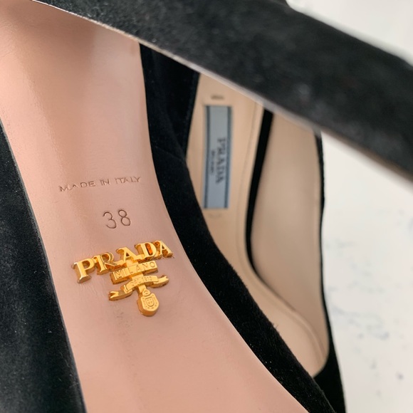 Prada Pumps - Picture 8 of 8